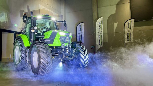 Deutz-Fahr Traktor 6150.4 mit RVshift-Getriebe