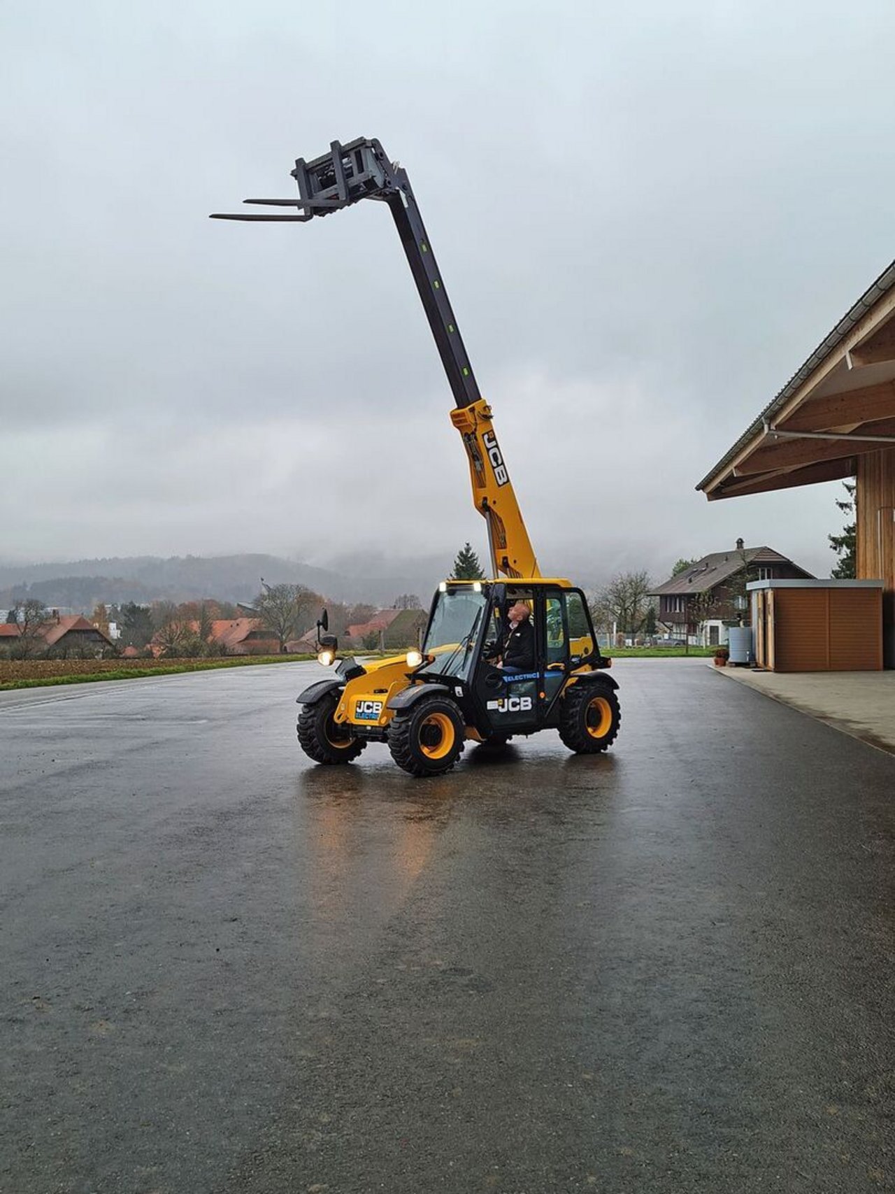 Der Elektro-JCB hat die gleiche Leistung wie der Diesler.