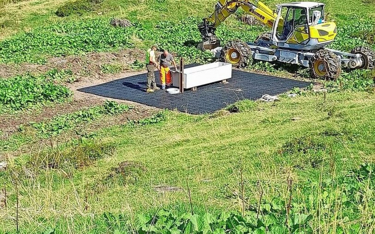 Auf der Schaneralp ist die Wasserversorgung mittlerweile auf dem neusten Stand mit Brunnen, Leitungen und Reservoiren.
