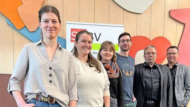 Frauenpower der Solothurner Landwirtschaft (v.l.): Melanie Ackermann (Schweizermeisterin), Ramona Kofmel und Bettina Stuber (Agrotechnikerinnen), Christoph Meister (neu im Vorstand), Robert Dreier, Edgar Kupper.