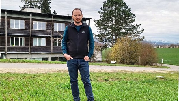 Martin Streit auf de Martin Streit auf der Rütti in Zollikofen BE, wo der Gutsbetrieb Saatgut produziert (Winterweizen Baretta).