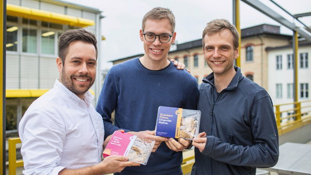 Die drei «planted Foods AG»-Gründer Pascal Bieri, Eric Stirnemann und Lukas Böni sind überzeugt, dass ihr Fleischersatzdem Geschmack von tierischem Fleisch in nichts nachsteht. Auf dem Bild fehlt der vierte Gründer, Christoph Jenny.