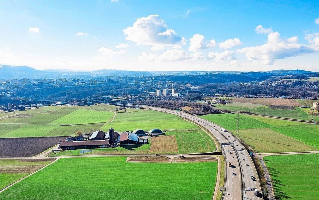 Auf der A1 am Grauholz ist Stau an der Tagesordnung, denn die Strecke zwischen Schönbühl und Wankdorf BE ist stark frequentiert.  