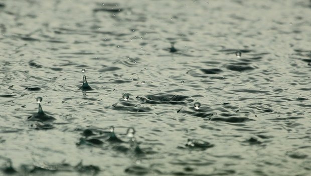 Die Schweiz wird aktuell von heftigen Niederschlägen heimgesucht. (Symbolbild Pixabay)