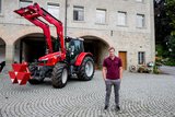 Massey Ferguson MF 6455, der TraumTraktor von Andi Niederer aus Lanzenneunform TG. Bild: Mareycke Frehner 