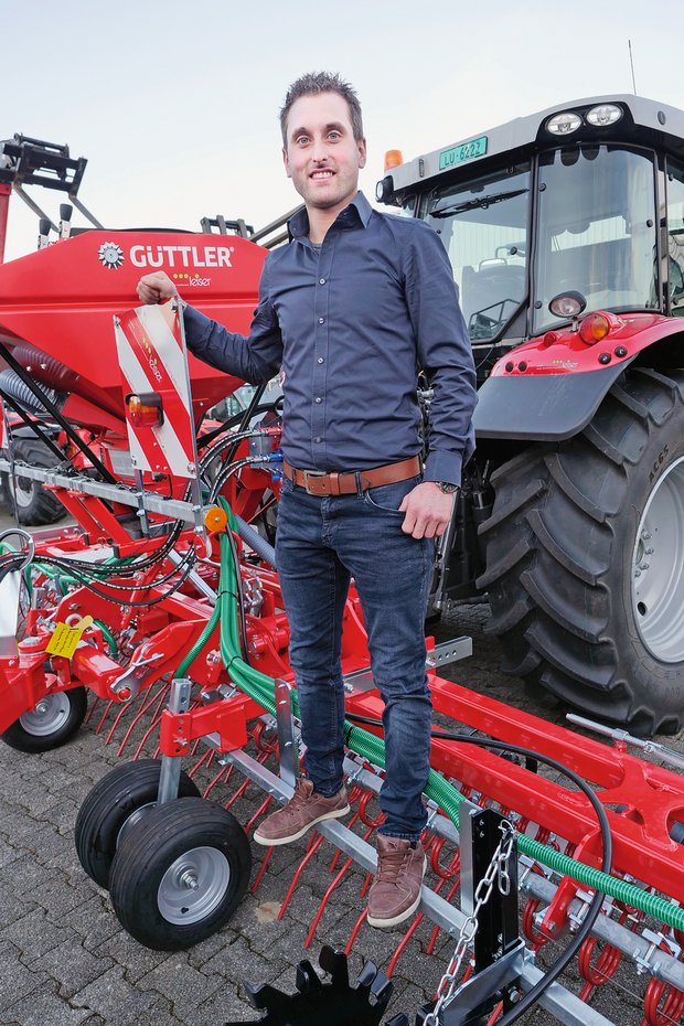 Matthias Heckenberger wurde mit seinen Verbesserungsmassnahmen beim Grünland zu «Deutschlands bestem Junglandwirt des Jahres 2015» gewählt. Bild: Beat Schmid