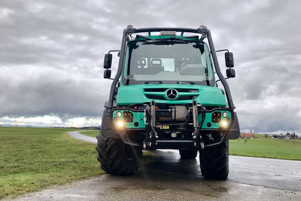 Agrar-Unimog U 530: Vielseitiger Geräteträger für die Landwirtschaft Der Agrar-Unimog U 530 ist ein vielseitiger Geräteträger für die Landwirtschaft. (Bild: «die grüne»)