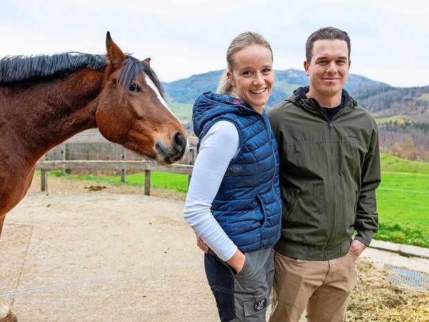 Vielleicht kommen nebst den eigenen Pferden auch noch eigene Mutterkühe auf den Hof. Ein Projekt von Liliane Bader und Thomas Ackermann.