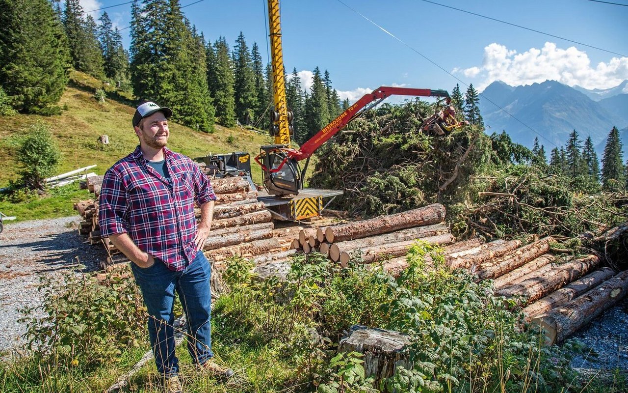 In der Schweiz hat es mit etwa zehn Millionen Kubikmeter genügend Holz, das jährlich zur Verfügung stünde. Verwertet wird aber nur rund die Hälfte.