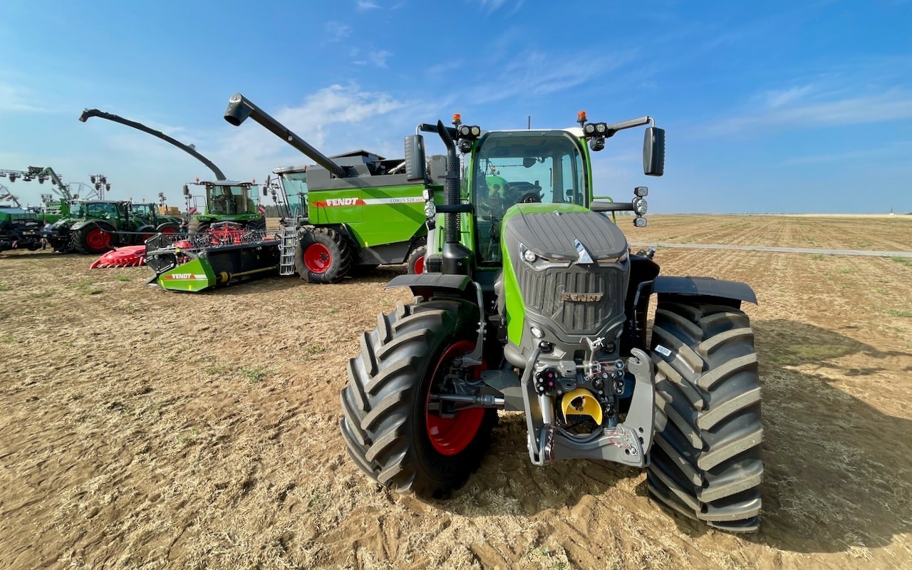 Traktor der neuen Fendt 700 Vario Baureihe.