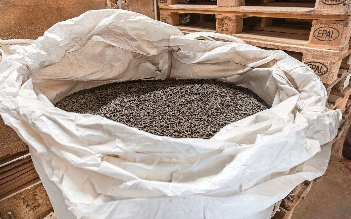 Hhnermist als Pelletdnger - diegruene.ch | Die Grne