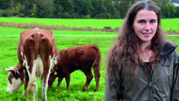 Die Agronomin Claudia Schneider arbeitet mit Demeter Schweiz, Coop und Migros zusammen und klärt die Potenziale ab.. Bild: Thomas Alföldi