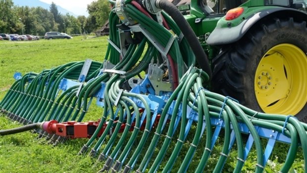 Die Gülle ist das nächste landwirtschaftliche Thema, dem sich die Konsumentensendung «Kassensturz» annimmt. (Bild BauZ)