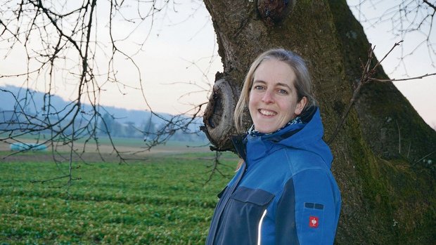 Therese Meier arbeit Therese Meier arbeitet Teilzeit auswärts.