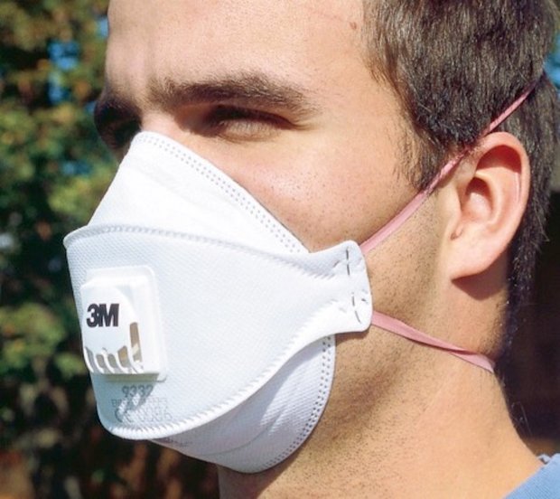 Tipps gegen Staub Einweg-Masken reichen für einen Arbeitstag von zirka 8 Stunden. Bild: BUL