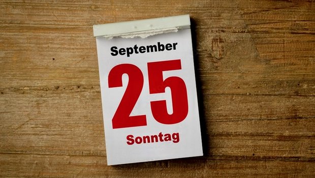 Kalenderblatt mit dem Datum 25. September.