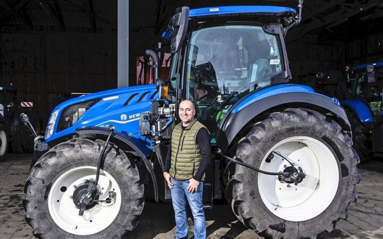 Andreas Marti hat zwei Traktoren mit einer RDA ausgerüstet. Mit dem stets optimalen Druck spart er Treibstoff und reduziert den Verschleiss.