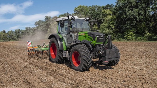 Der Fendt 211 S Vario mit 110 PS ist seit Jahren der meistverkaufte Traktor der Schweiz. (Bild: Fendt)