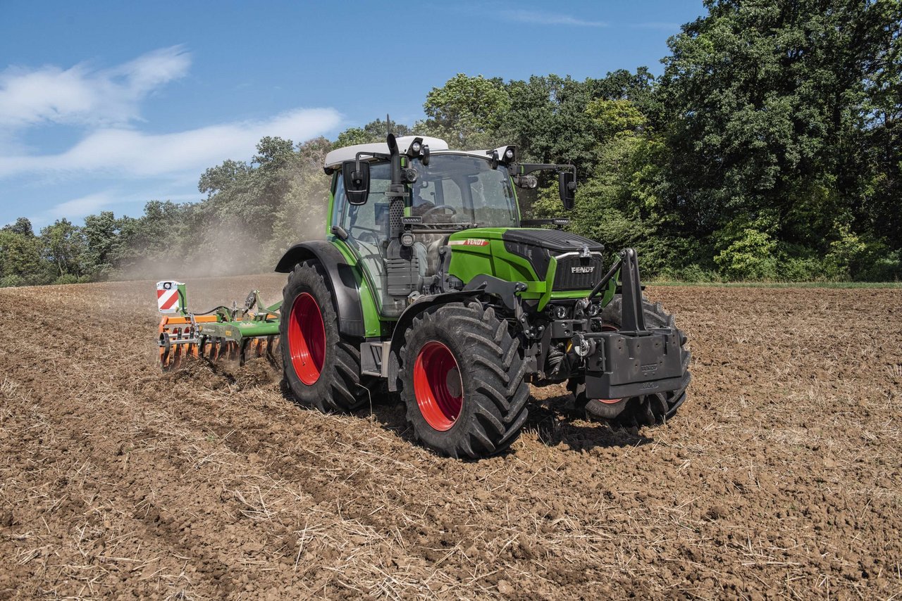 Der Fendt 211 S Vario mit 110 PS ist seit Jahren der meistverkaufte Traktor der Schweiz. (Bild: Fendt)