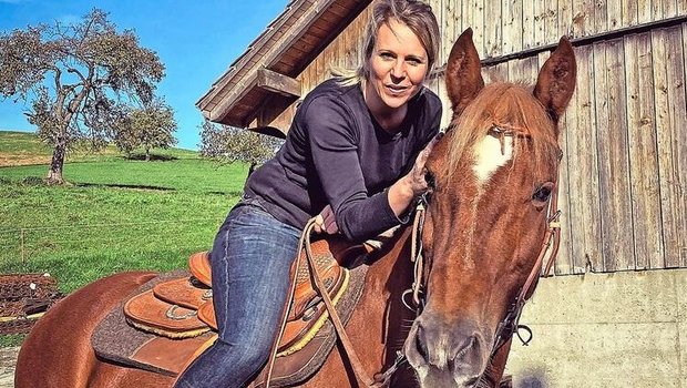 Legende bis zu Zweiz Legende bis zu Zweizeilig möglich Legende Legende Legende Legende Legende Legende Legende Legende Legende