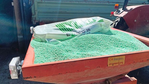 Zwei parlamentarische Initiativen möchten nur die Inverkehrbringung, nicht aber die Anwendung von Pflanzenschutzmitteln und Dünger erfassen.