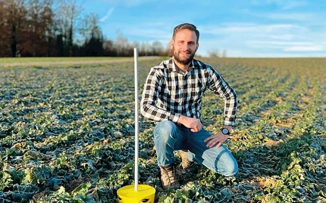 Victor Muheim ist Pflanzenbauberater bei Agroline und weiss aus seinen Versuchen, wie wichtig die Schädlingskontrolle im Raps ist.