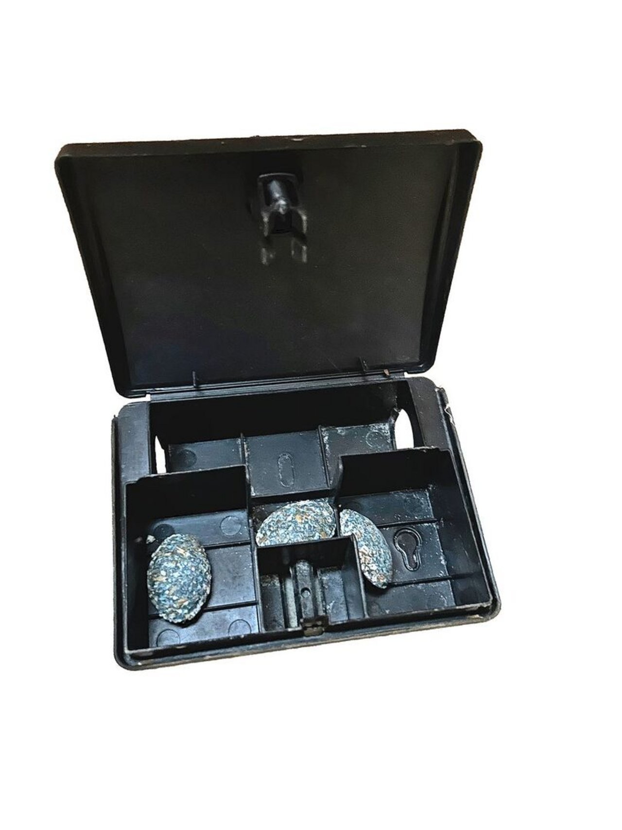 Für Giftköder braucht es geschlossene Köderboxen.