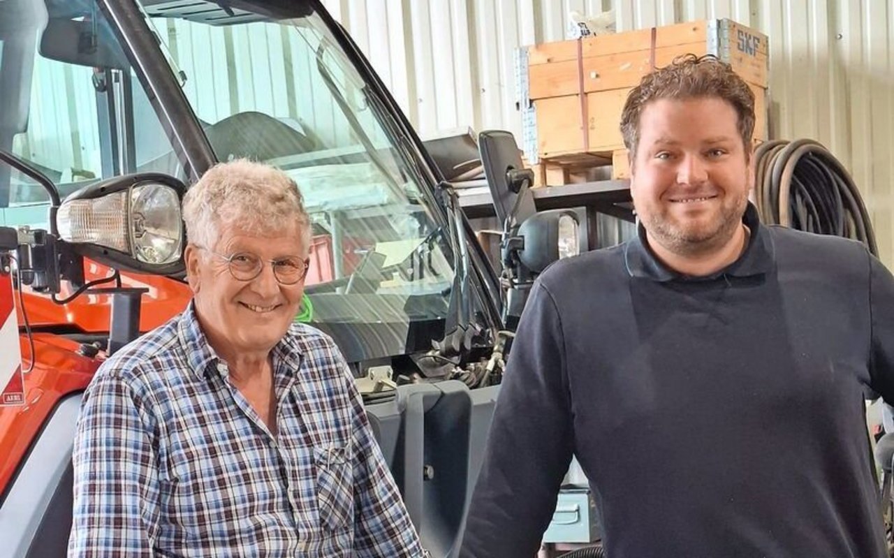 Werner (links) und Johannes Müller haben Line Traction entwickelt. Das System ersetzt sämtliche Differenziale und deren Sperren. Das senkt  Maschinengewicht und Kosten. Die Erfindung brachte ihnen eine Agritechnica-Goldmedaille. 