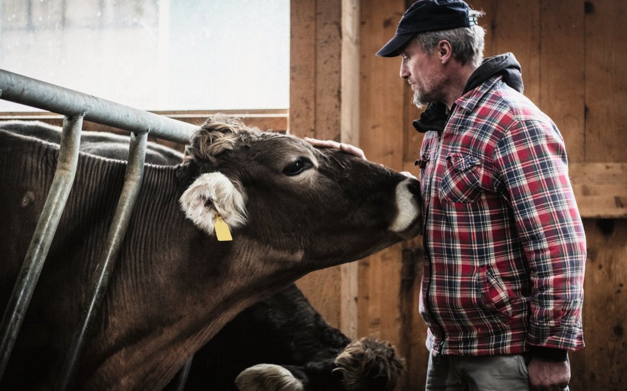 Simon Brasser ist seit Beginn Miteigentümer des Gemeinschaftsstalls. «Die Situation war ideal – unsere Betriebe hatten alle Investitionsbedarf», sagt der Landwirt. 