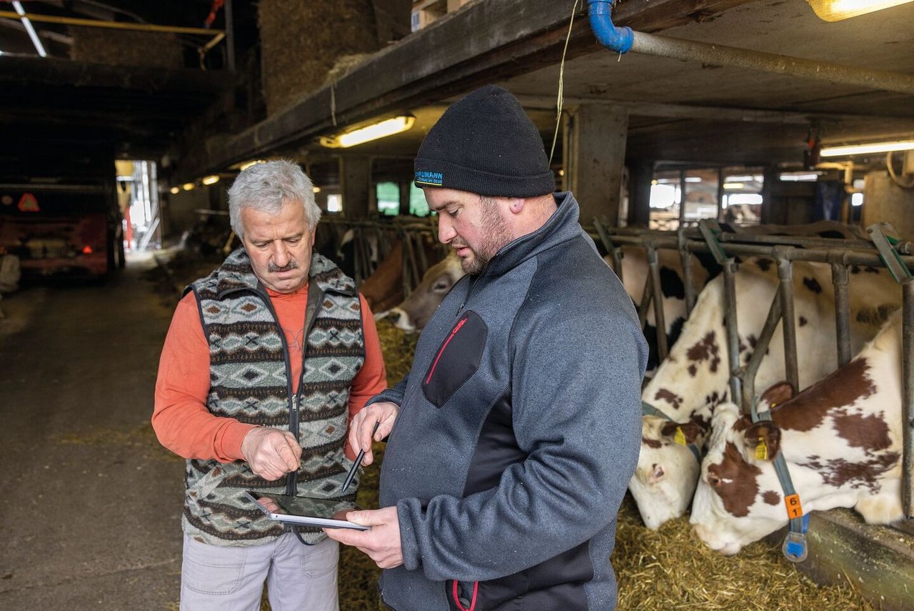 Die Büroarbeit obliegt bereits heute Serge Duperrex. In diesem Bereich konnteJean-Jacques Duperrex gut loslassen.