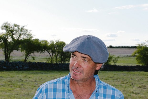 Argentinien: Durchschnittsbauer mit 2000 Hektaren «Ich hoffe, dass es aufwärts geht in Uruguay und ich wieder investieren kann.»Joaquin Stirling ist Hereford-Züchter, Milchbauer und Schafzüchter auf dem Betrieb Rincon de Francia, in Young, Uruguay.