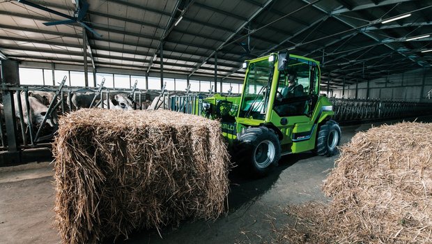 Der Merlo E-Worker hat einen elektrischen Antrieb. Die emissionslose Motorisierung bringt vor allem in Ställen Vorteile. Bild: zVg