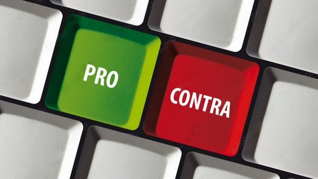 Tastatur mit Pro und Contra-Tasten, Symboldbild