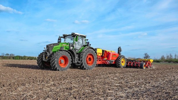 Der neue Fendt 832 Vario ist die «Farm Machine 2026».