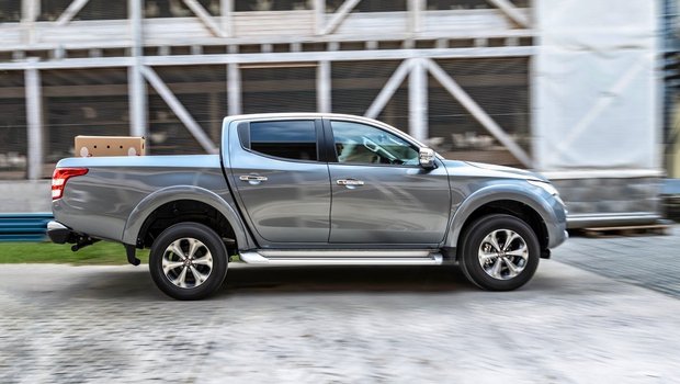 Der Fiat Fullback Pick-up trägt 1 Tonne und zieht 3,1 Tonnen Anhängelast.