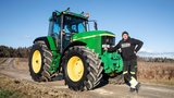 Der John Deere 7810 ist der Traumtraktor von Marc Wüthrich (24) aus Diemerswil BE. (Bild: «die grüne» / Pia Neuenschwander)