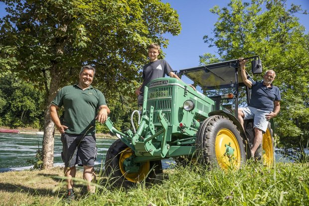 TraumTraktor: Bührer PF 21 von Sven Studer im Nohl ZH Der Bührer PF 21 ist der TraumTraktor der ganzen Familie Studer. Bild: Gian Vaitl