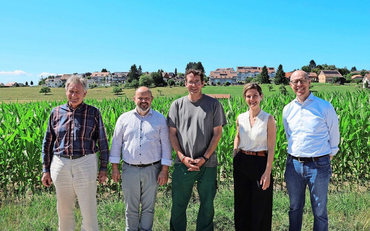 Stellten das Projekt vor: Wolfgang Sturny, Swiss No-Till; Daniel Imhof; David Jaccoud; Aude Jarabo, Agroimpact; Eugenio Simioni (v. l. n. r.).