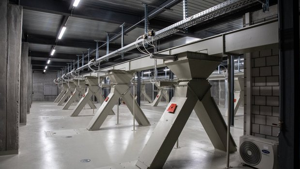 Kunz_Kunath_Futtersilo Der Verteilboden befindet sich zuoberst im Futtersilo. Hierhin wird das gelieferte Getreide transportiert und dann auf eine von 30 Lagerzellen verteilt.
