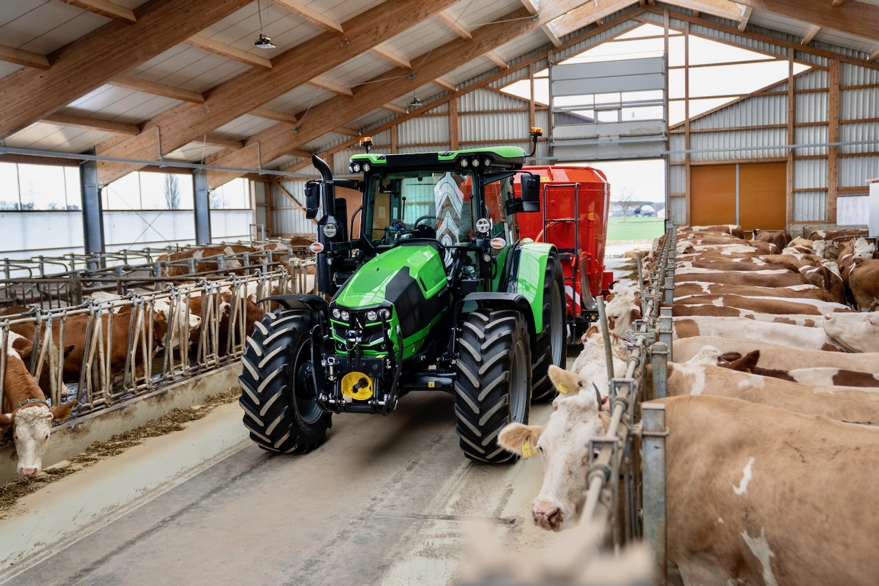 Kraftprotz mit roten Felgen: Die neuen Fendt 700 Vario Gen7 Traktoren 